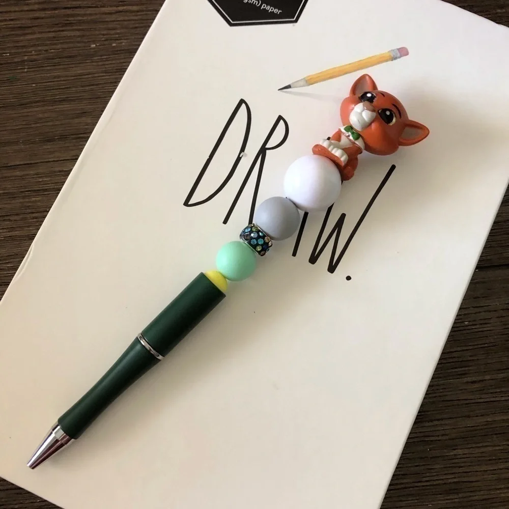 Disney Doorables: Aristocats: Thomas O'Malley handmade beaded pen